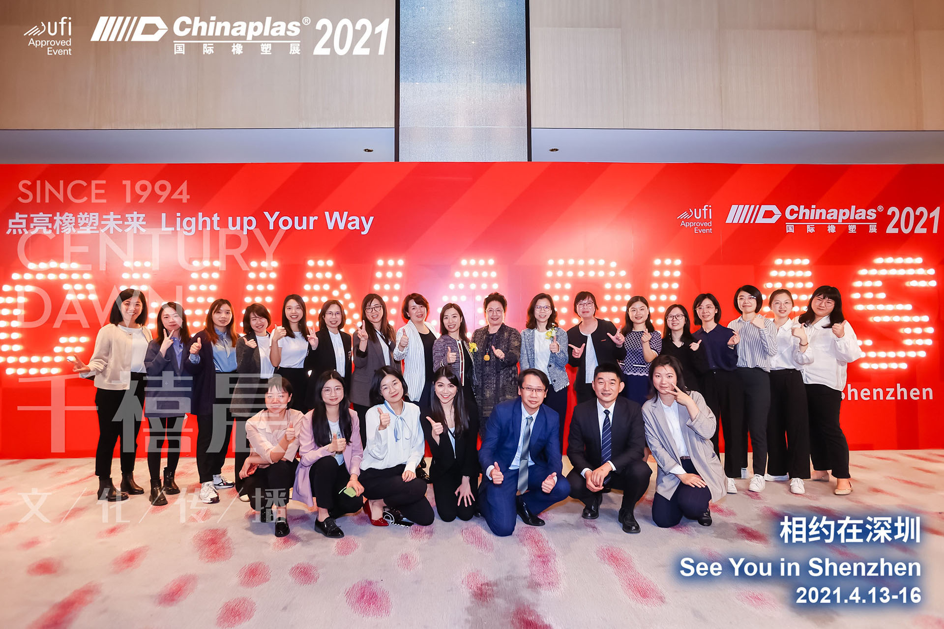 abb9e1027548a9f79e77d33a4f87e269.jpg